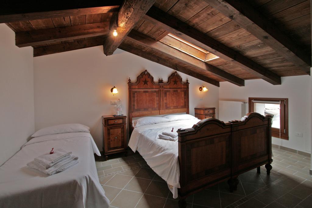 Affittacamere Nonna Leni Frisanco Habitación foto